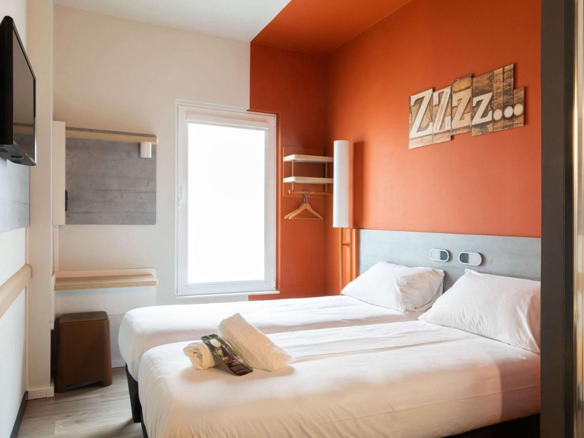 Ibis Budget Madrid Aeropuerto מראה חיצוני תמונה