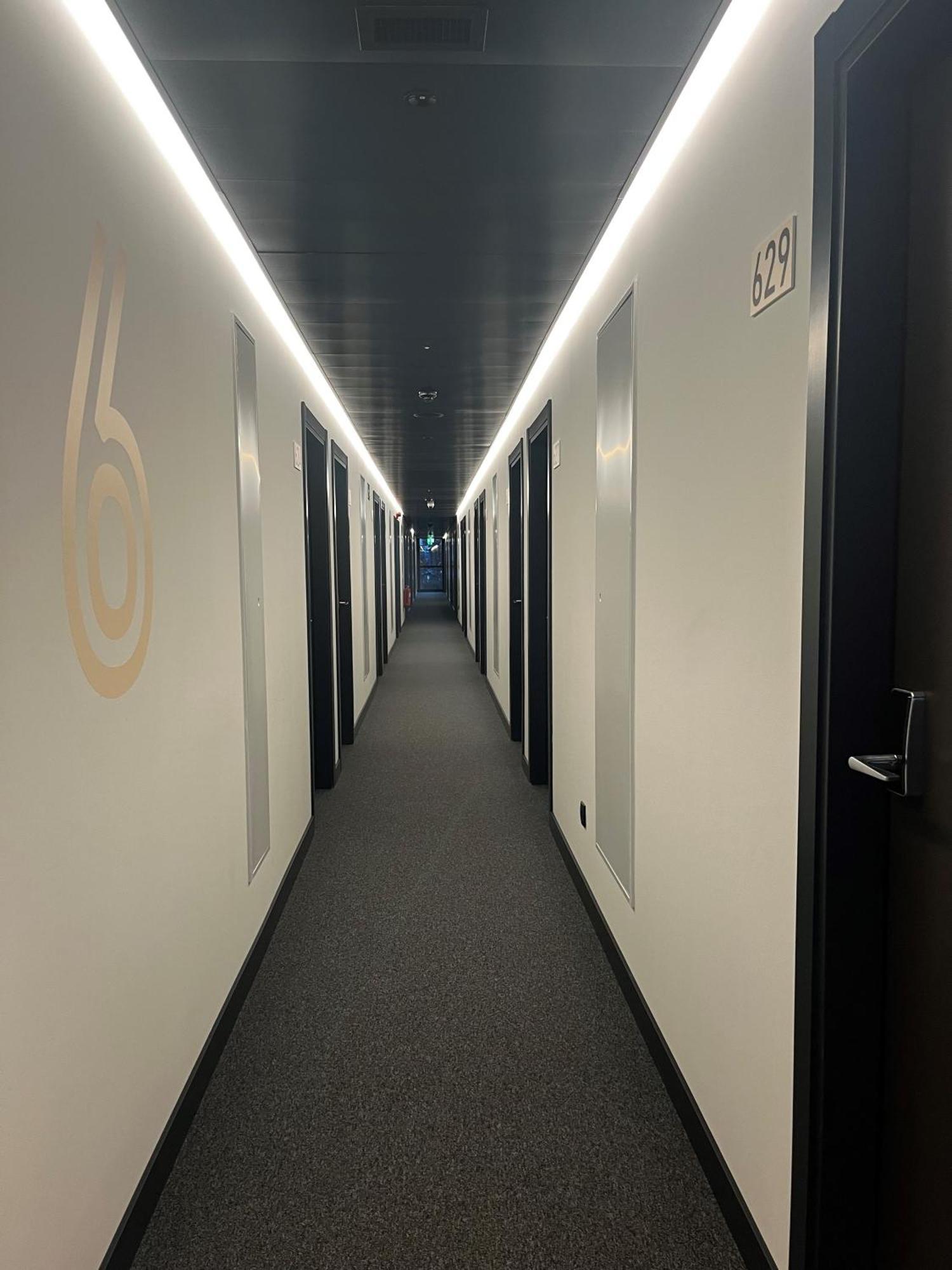 Ibis Budget Madrid Aeropuerto מראה חיצוני תמונה
