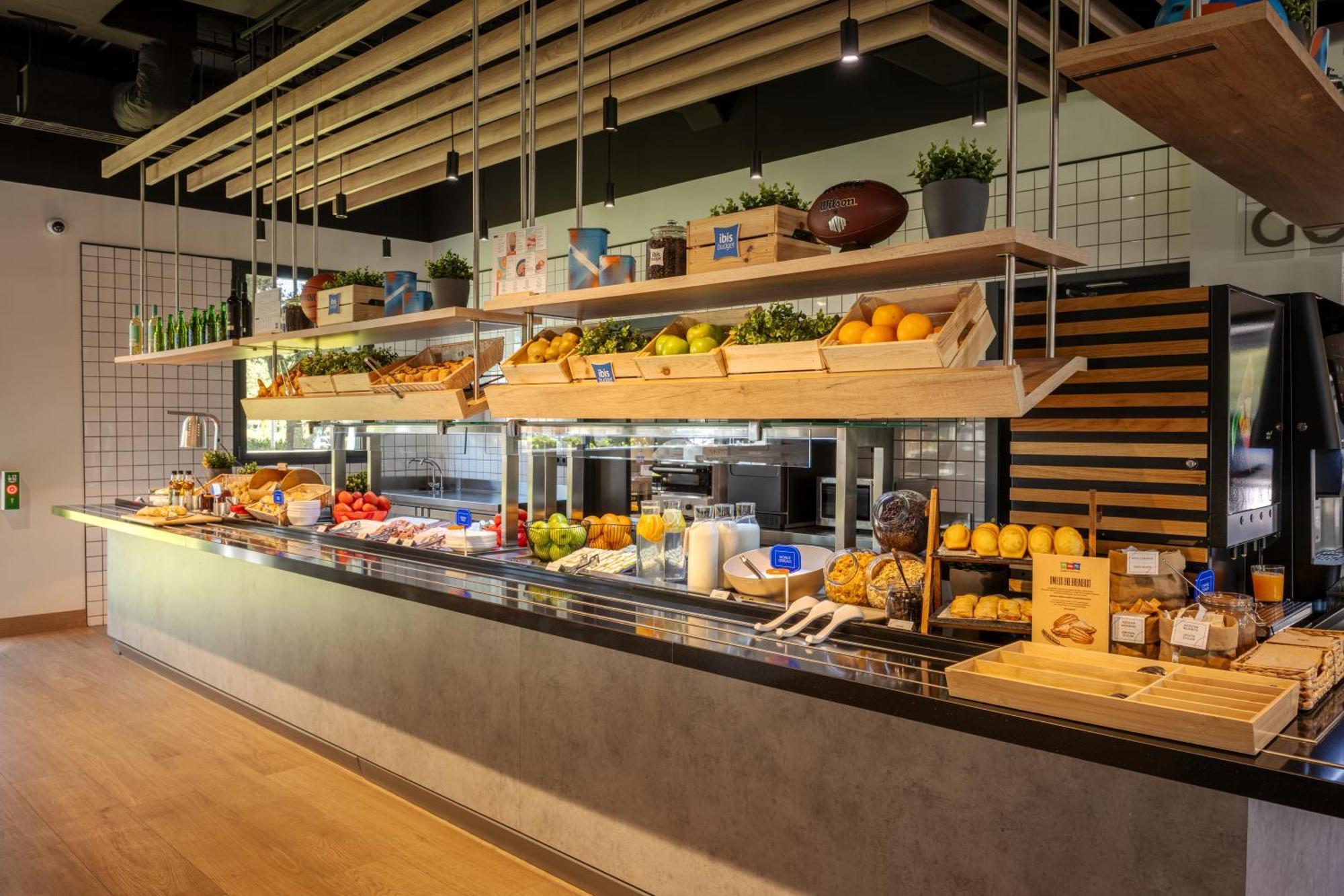 Ibis Budget Madrid Aeropuerto מראה חיצוני תמונה