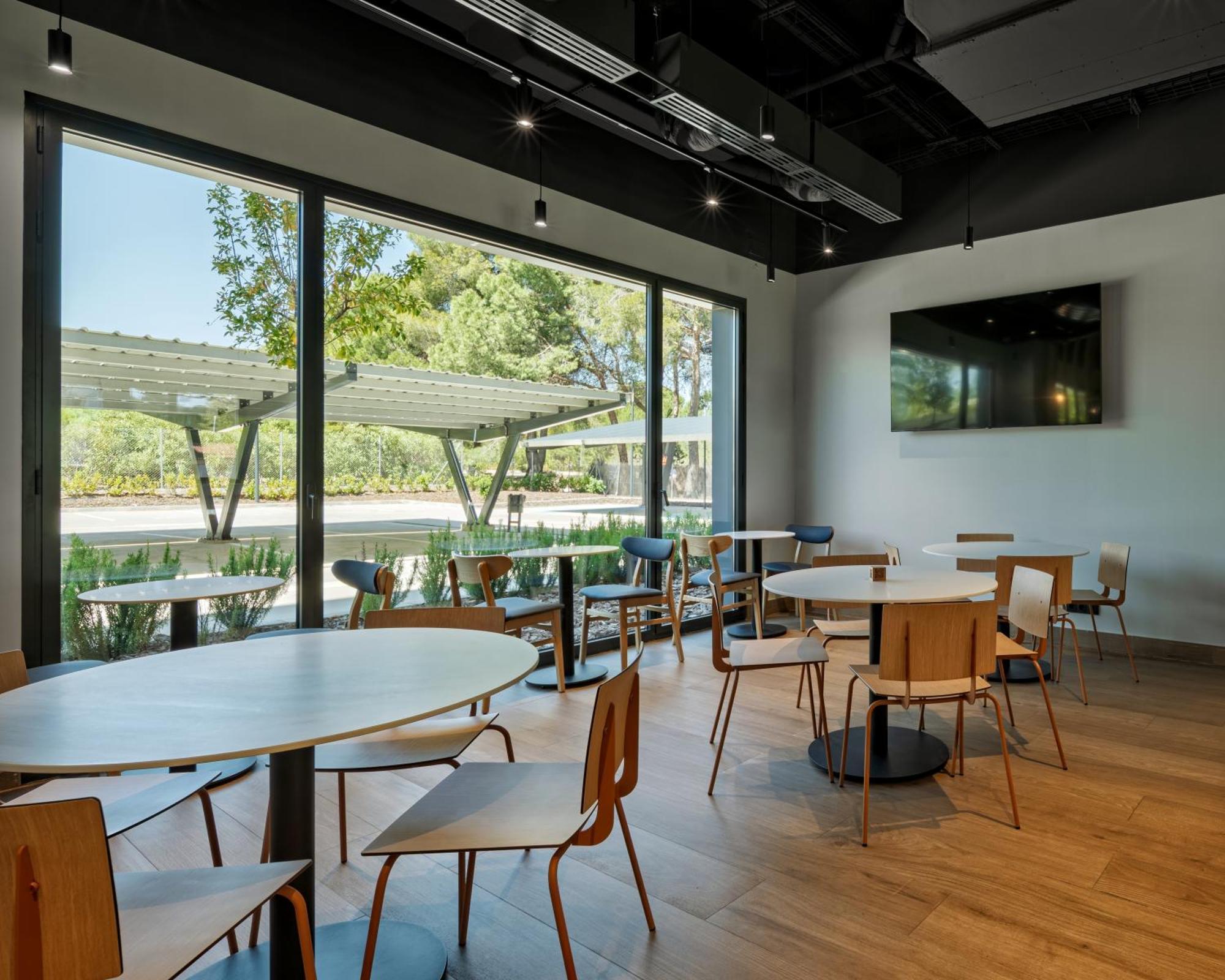 Ibis Budget Madrid Aeropuerto מראה חיצוני תמונה