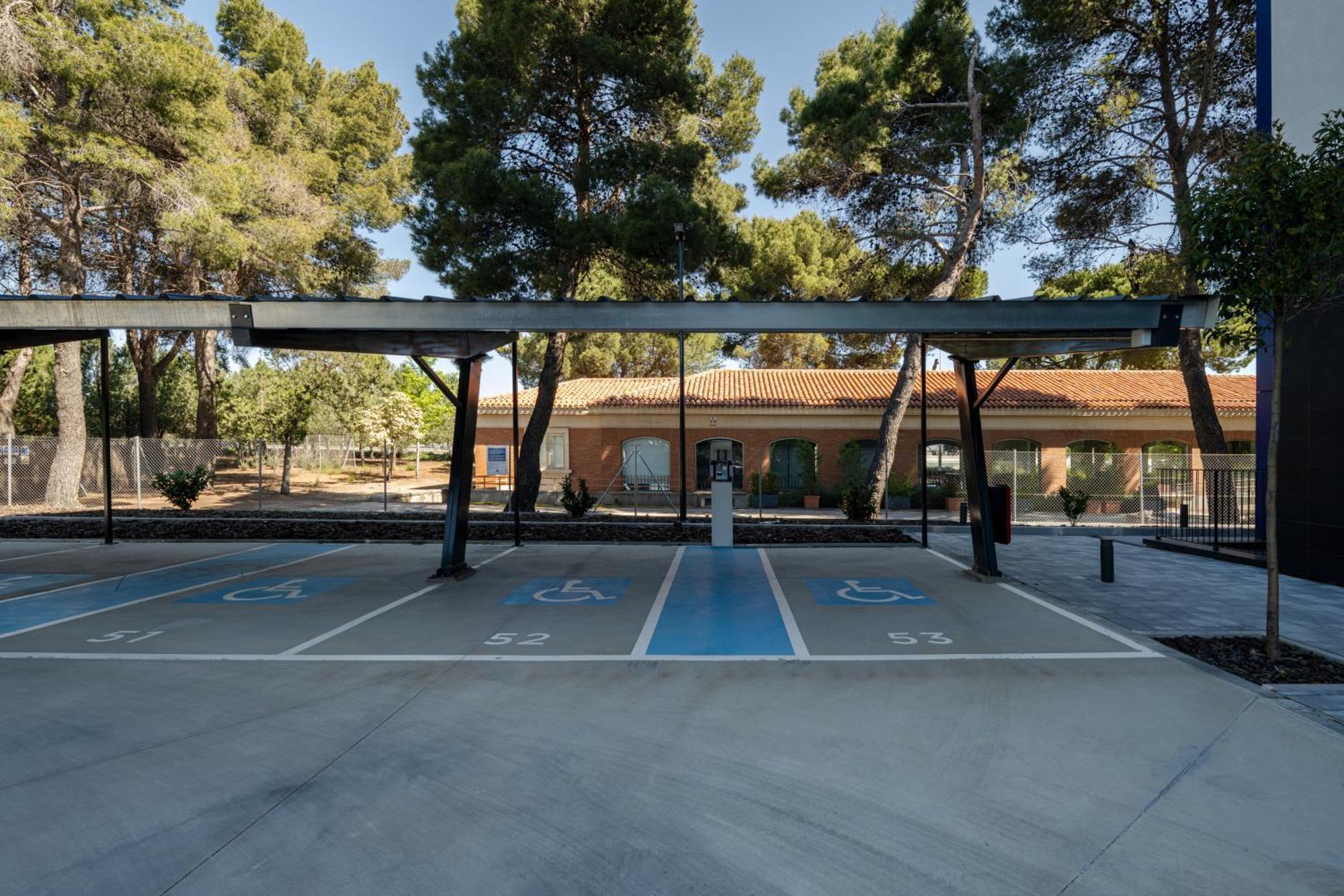 Ibis Budget Madrid Aeropuerto מראה חיצוני תמונה